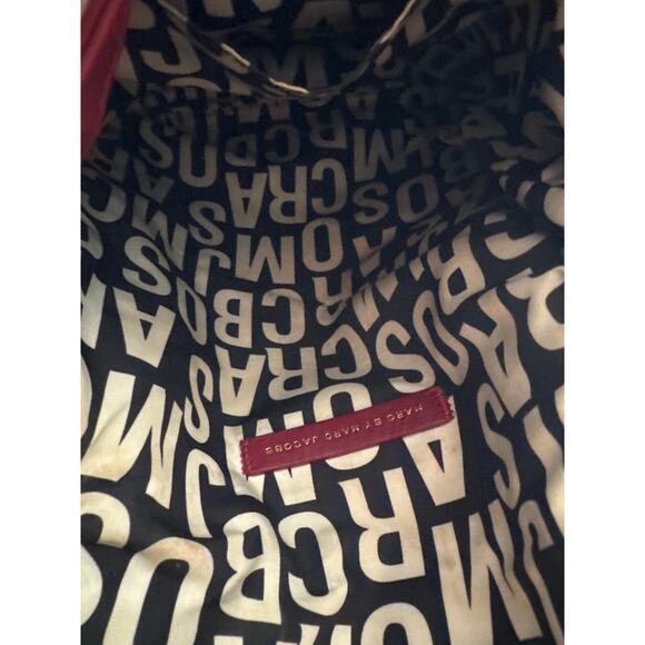 Vintage Marc Jacobs Designer Petal to the Netal Red Leather Crossbody - Picture 4 of 6